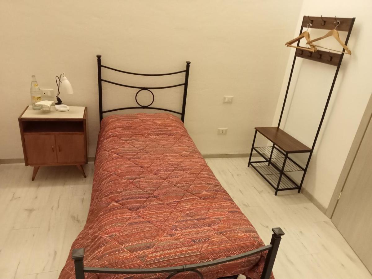Bevi e Dormi - Housity
