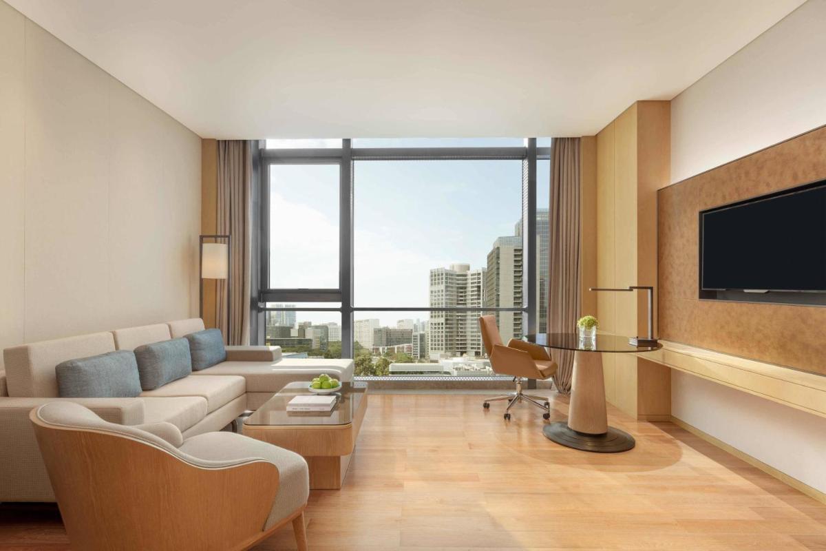 Courtyard by Marriott Shenzhen Bay - Housity
