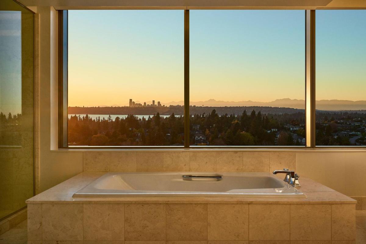 The Westin Bellevue - Housity