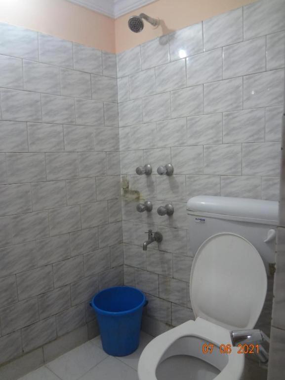 Khaja Hotel - Housity