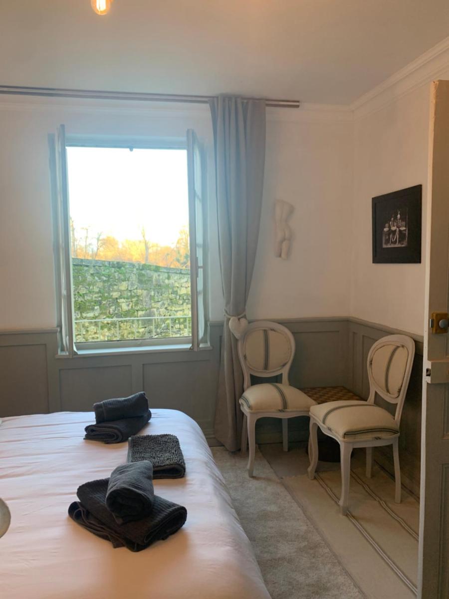 Petit Boudoir The Riverside Retreat - Housity