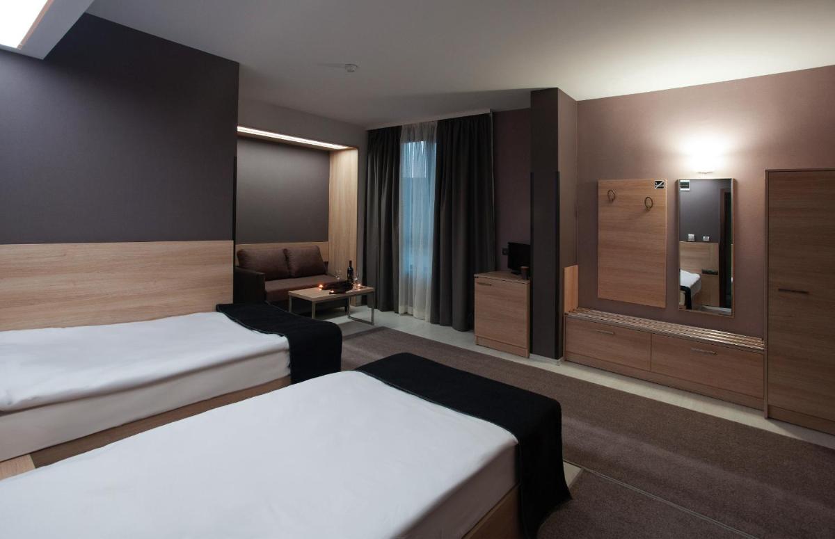 Hotel Idol - Hizvo