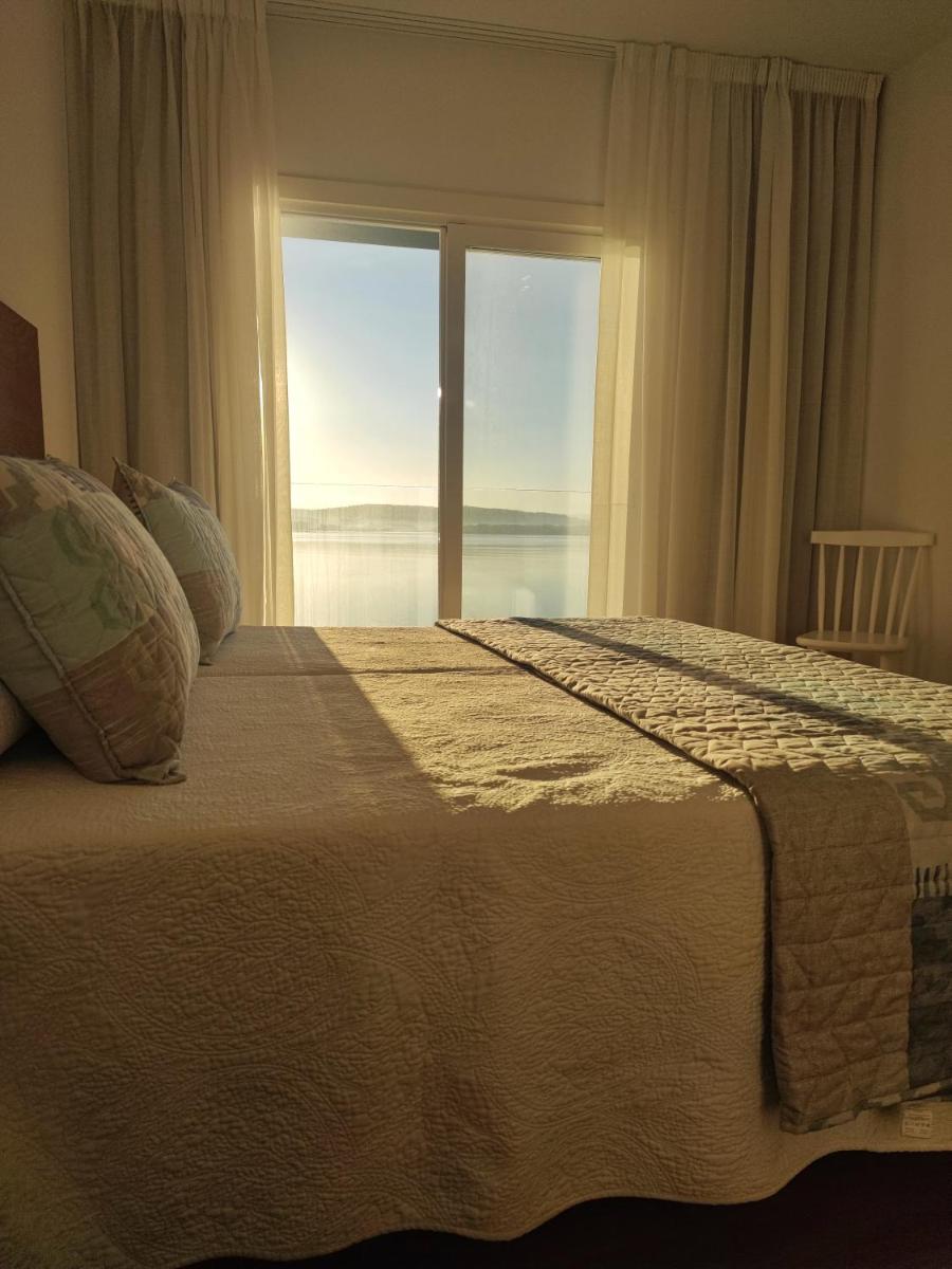 Apartamentos La Toja - Housity