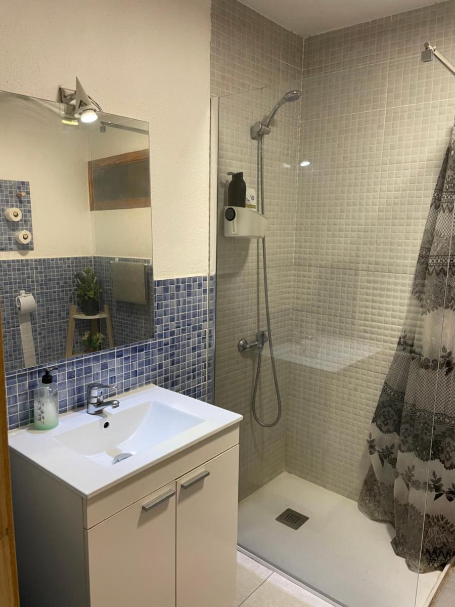 Hostal El Alba - Housity