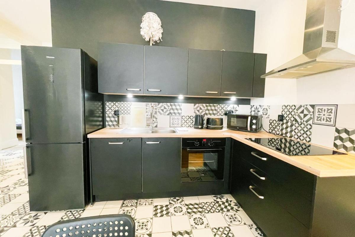 #H9 Le spacieux de la Gare Large T4 fully equipped Gare de Grenoble - Housity
