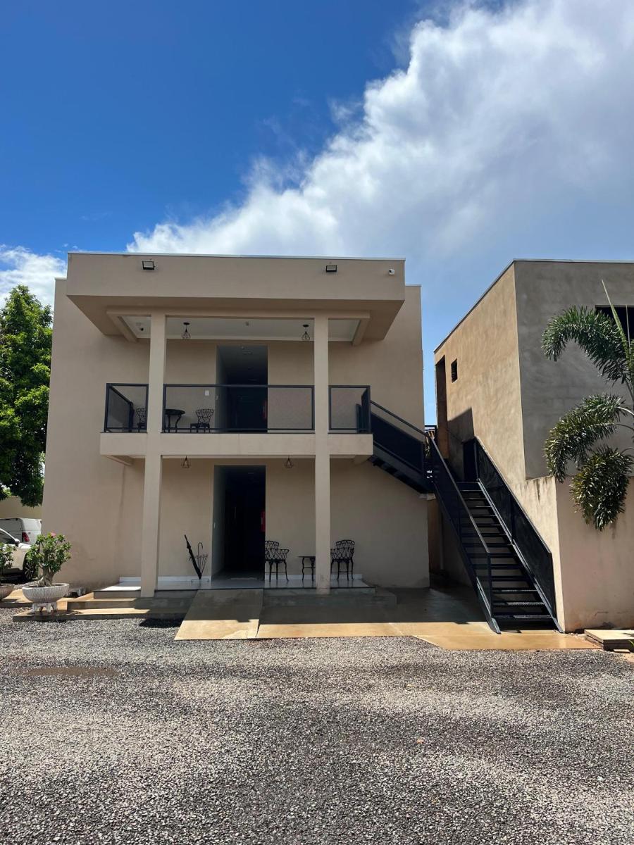 DELUZ HOTEL - Housity