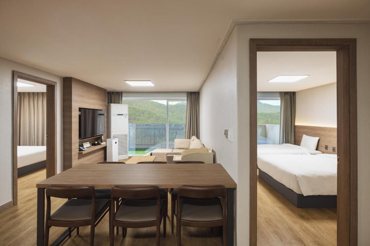 Kensington Resort Chungju - Housity