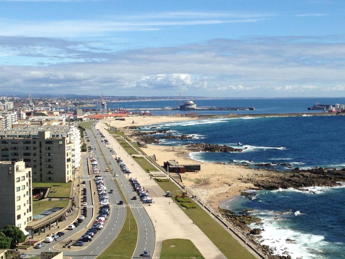 Leça Front Beach Luxury Penthouse - Housity