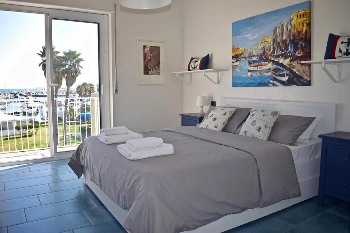 Harbor Houses III - Housity