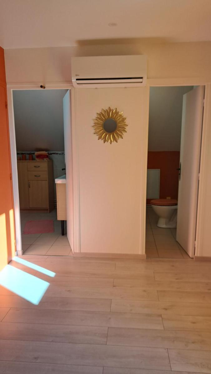 CHAMBRES D HÔTES CHEZ SYLVIE et Daniel - Housity