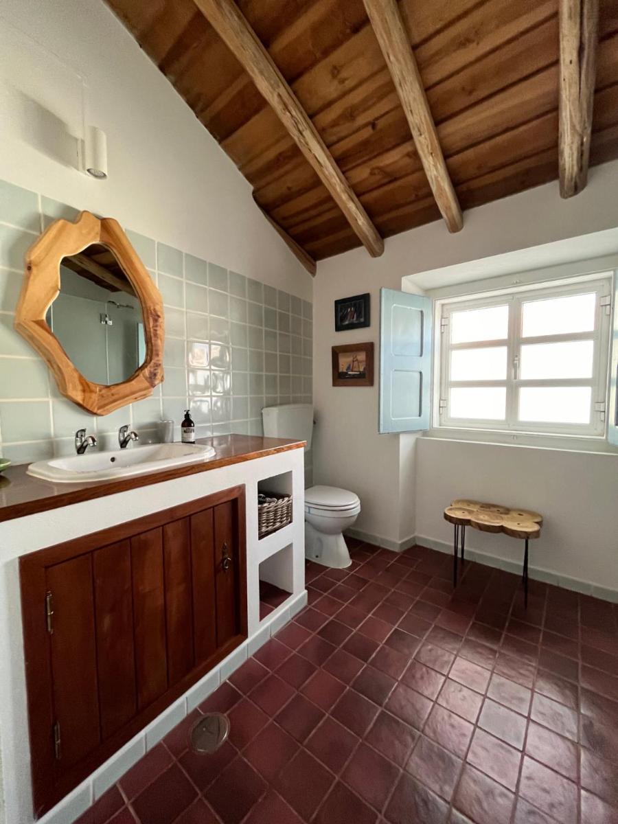 Vale de Camelos Country House, Alentejo, Portugal. - Housity