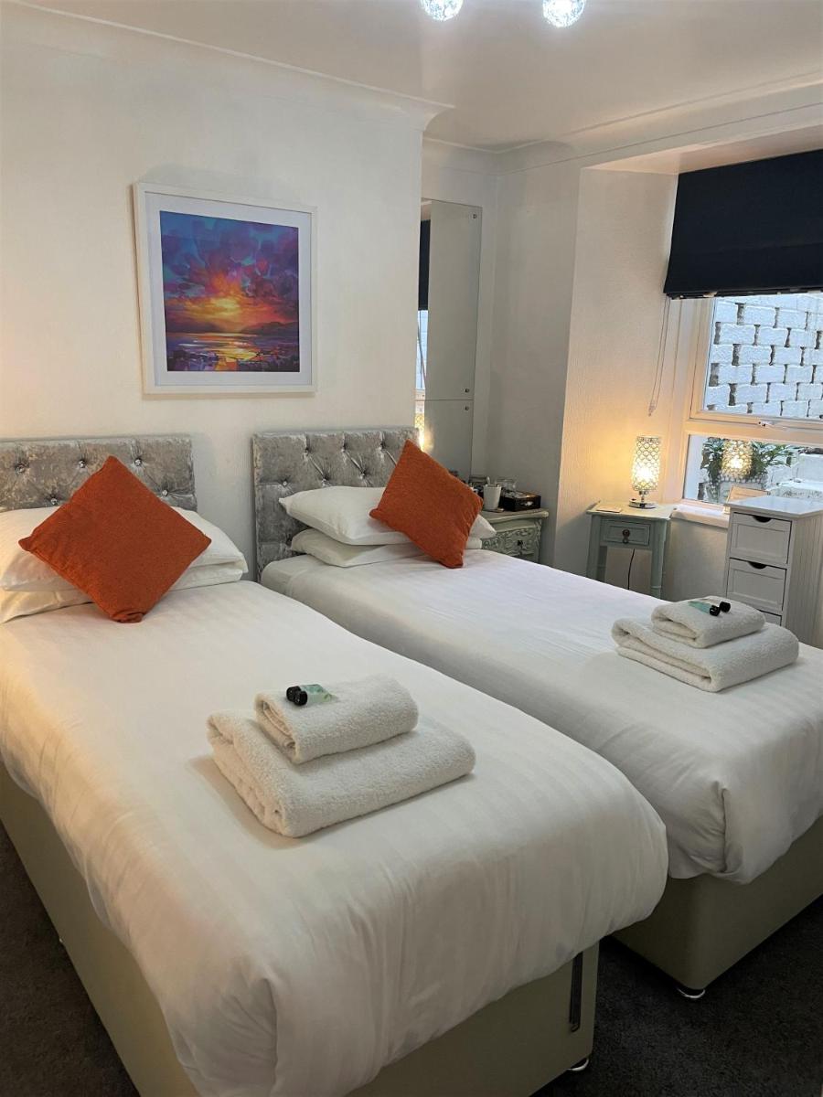 Babbacombe Palms - Housity