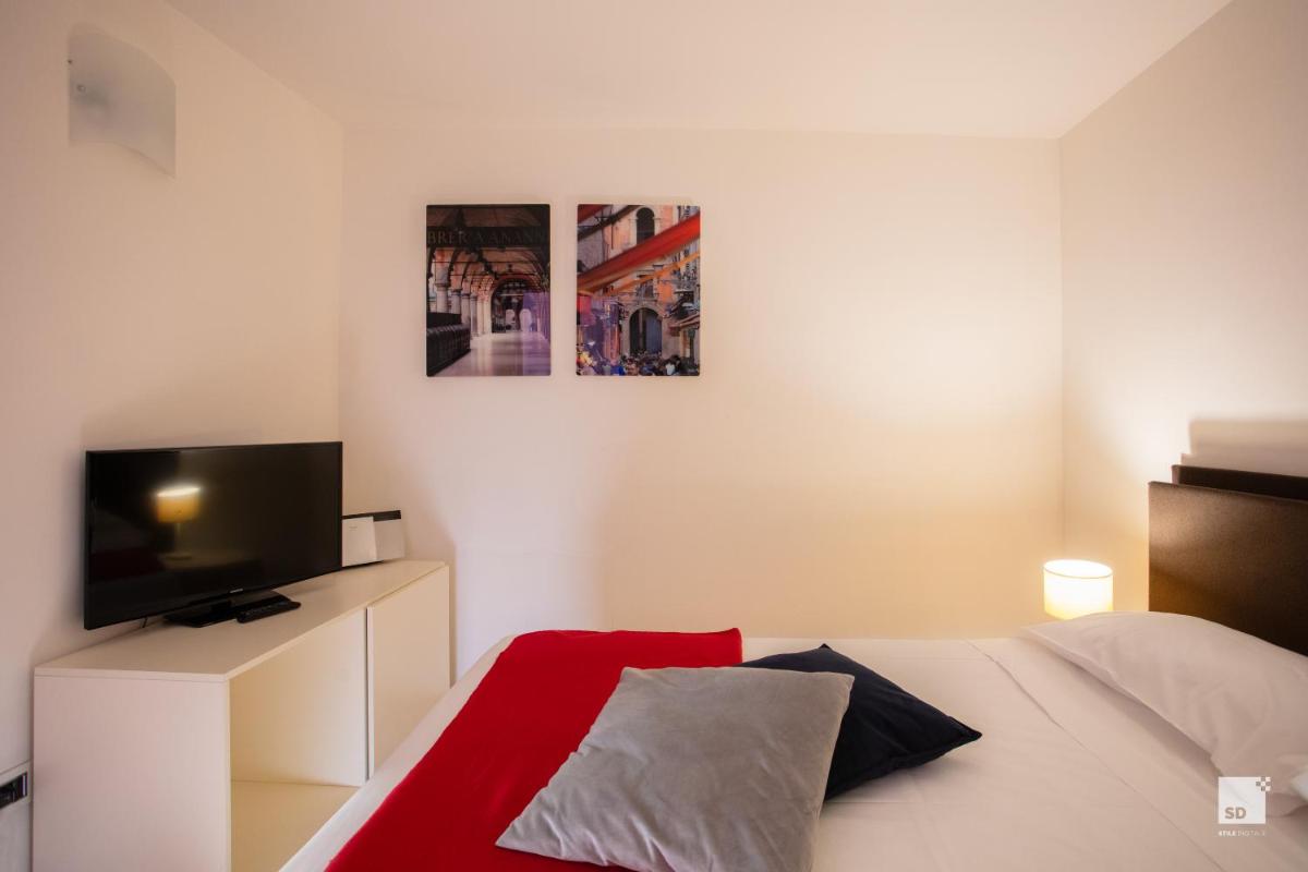 Urbanicooh Guidozagni - Piazza Maggiore View - Housity