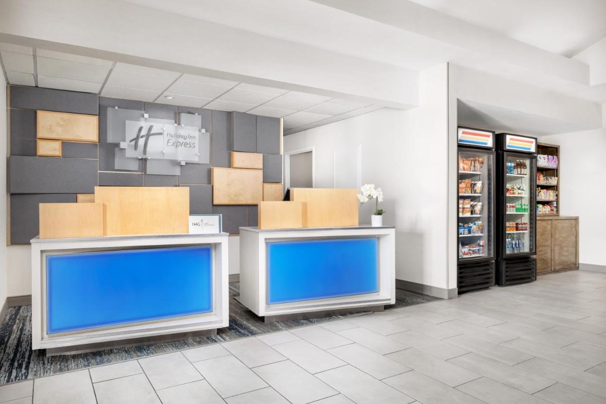 Holiday Inn Express Las Vegas Stadium Area, an IHG Hotel - Housity