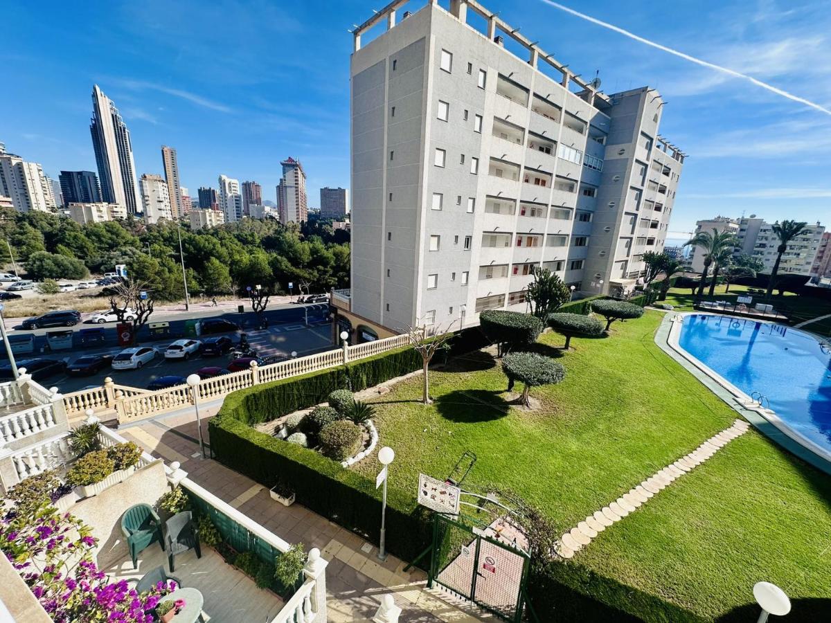 A884 - Aguaviva - 2004 Finestrat - Housity