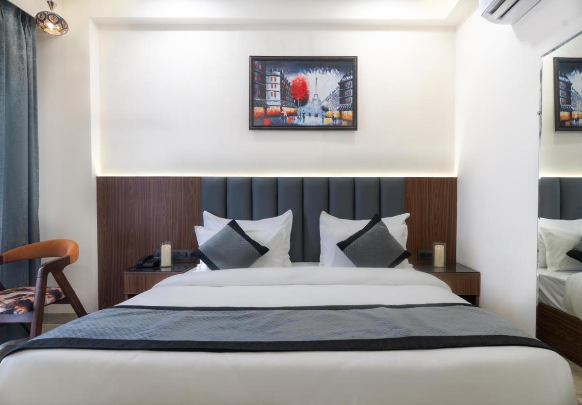 Hotel Palash - Housity