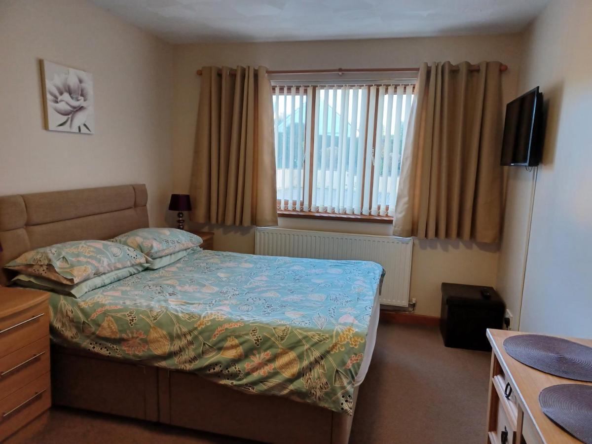 Dunroaming Cottage - Housity