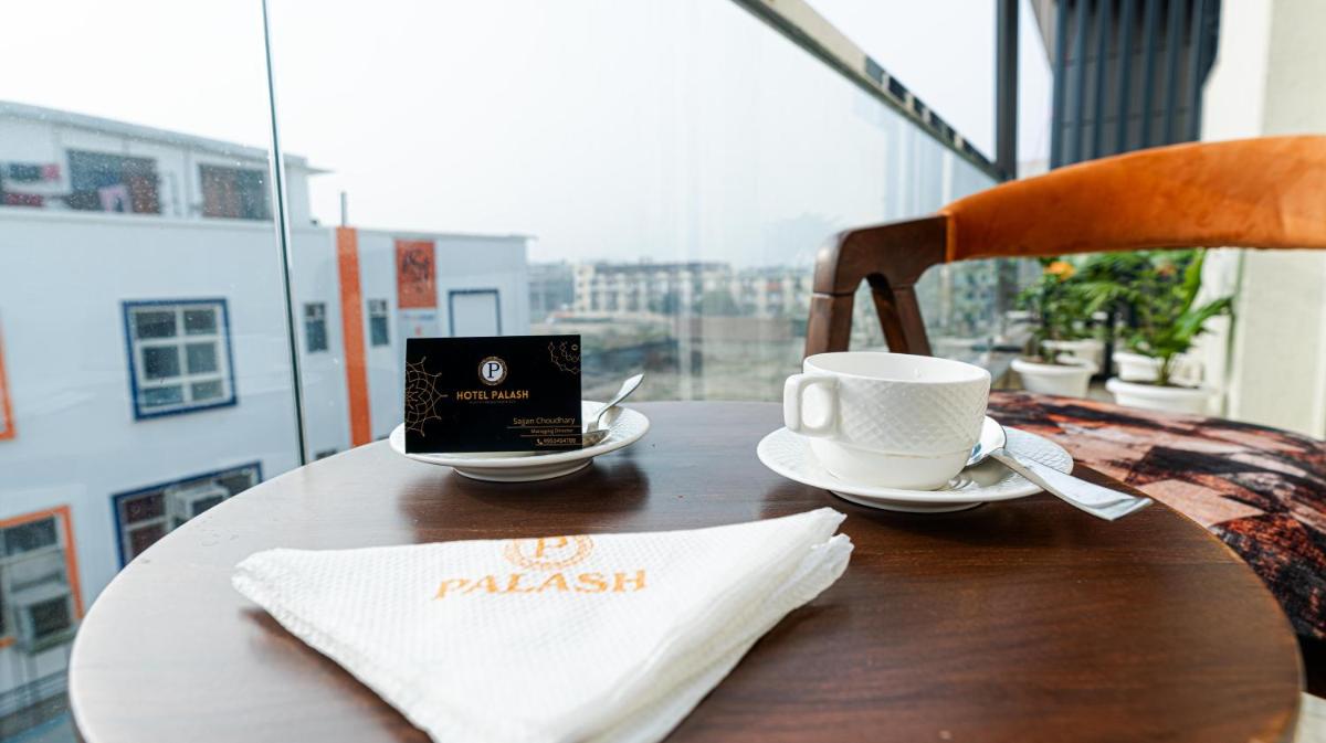Hotel Palash - Housity