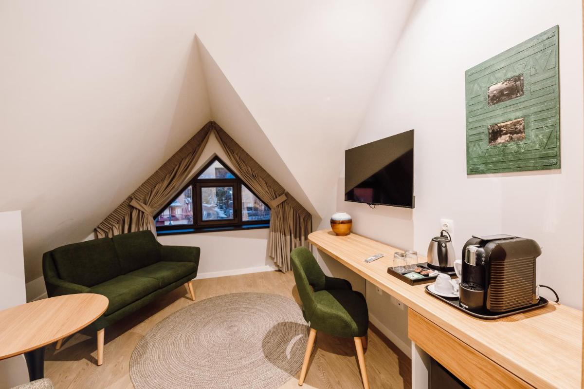 Pensiunea Sylvania - Housity