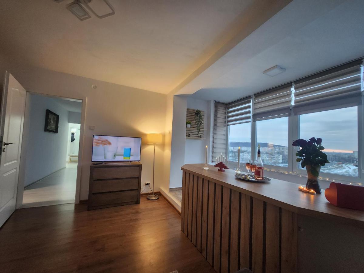 Apartament 3 camere Palas - Housity