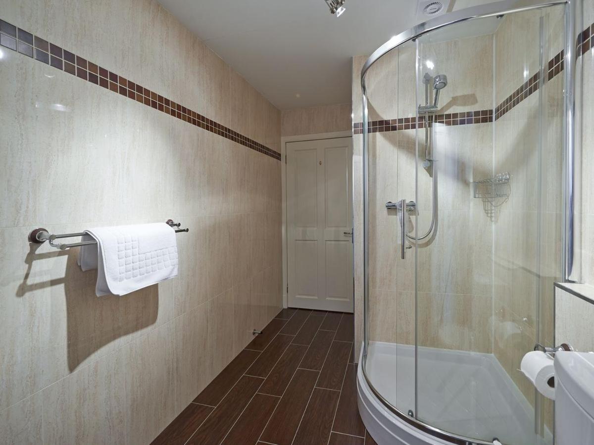 Home Farm Cottages, Glendaruel, Argyll. Scotland - Housity