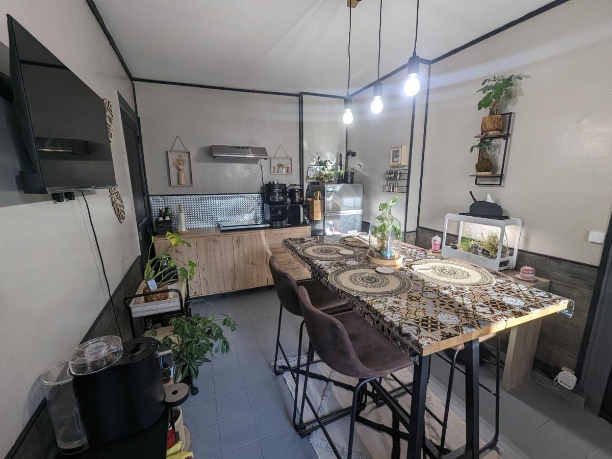 Appartement éco-responsable avec parking sécurisé et équipements haut de gamme - FR-1-611-98 - Housity
