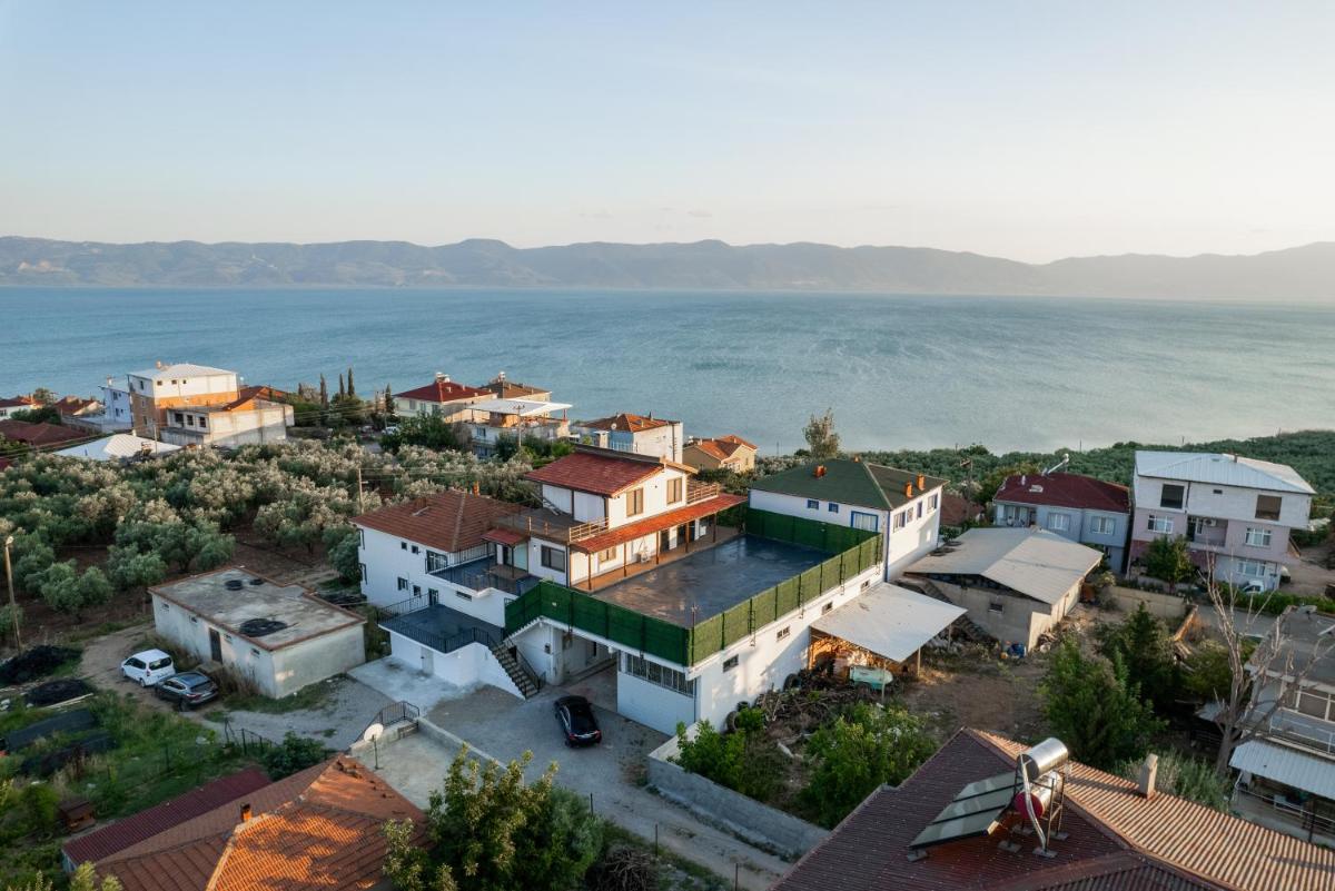 Lake360 - Housity