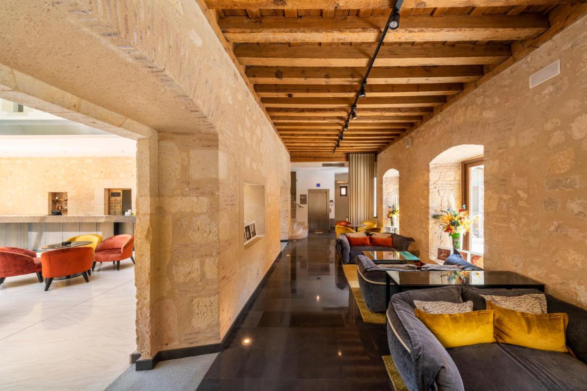 Zona de estar de Áurea Convento Capuchinos by Eurostars Hotel Company