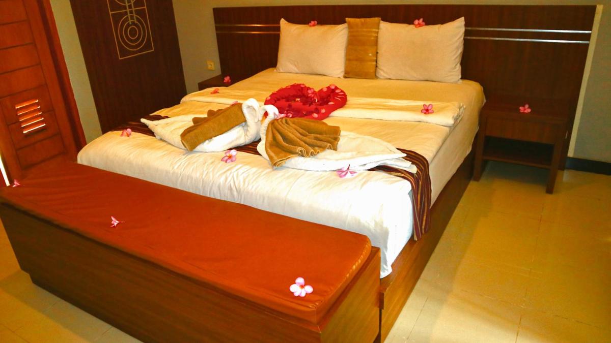 Ara Artati Lombok bungalows and Restaurant - Housity
