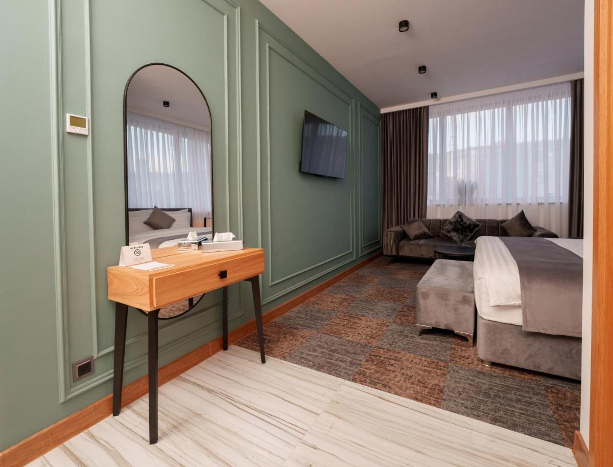 Suitetrails - Revive Boutique Hotel