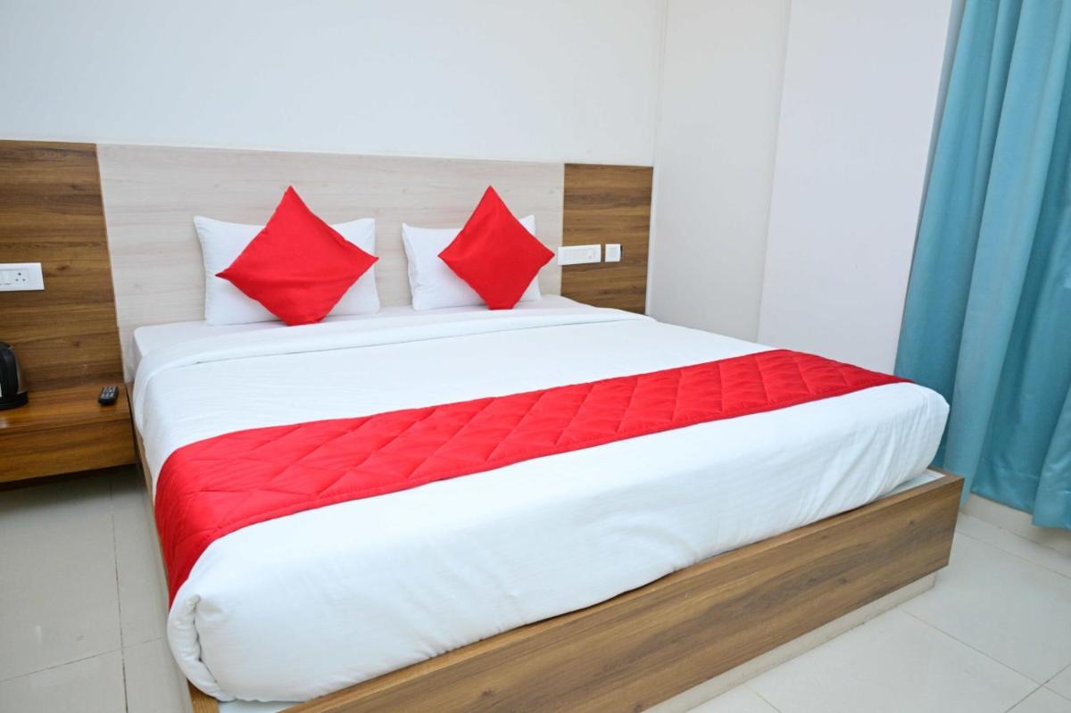 V.R.B Lodging and Boarding - Housity