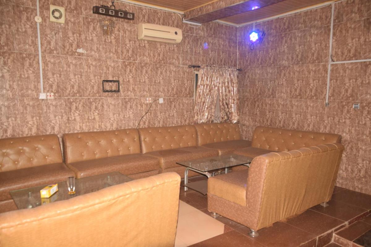 SEE NEW HOTEL - Housity