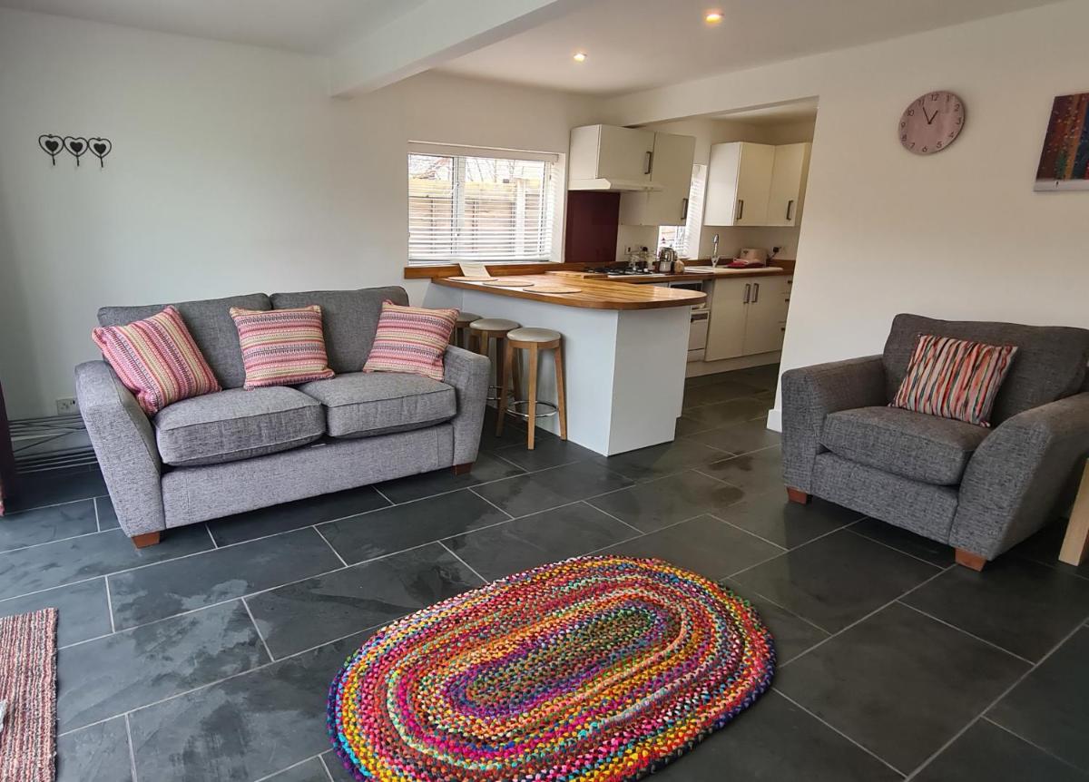 Ednyfed Apartment - Housity