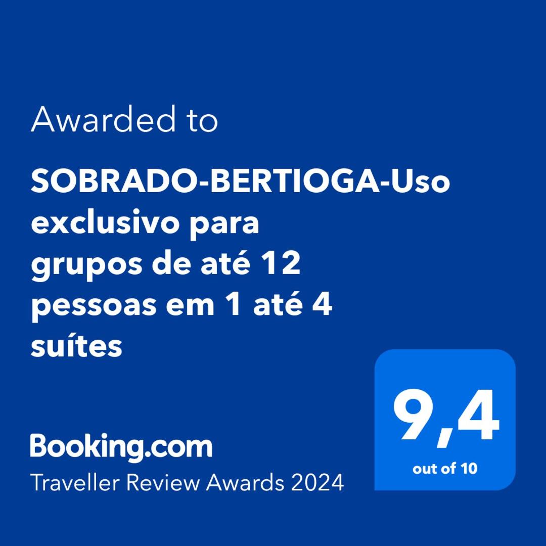 SOBRADO-BERTIOGA-Uso exclusivo para grupos de até 12 pessoas em 1 até 4 suítes - Housity