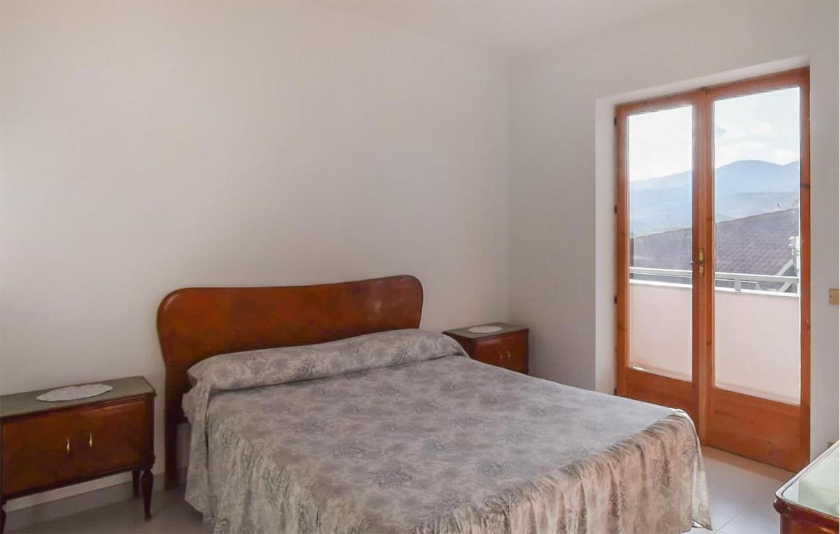 Beautiful Apartment In Badolato Marina - Housity