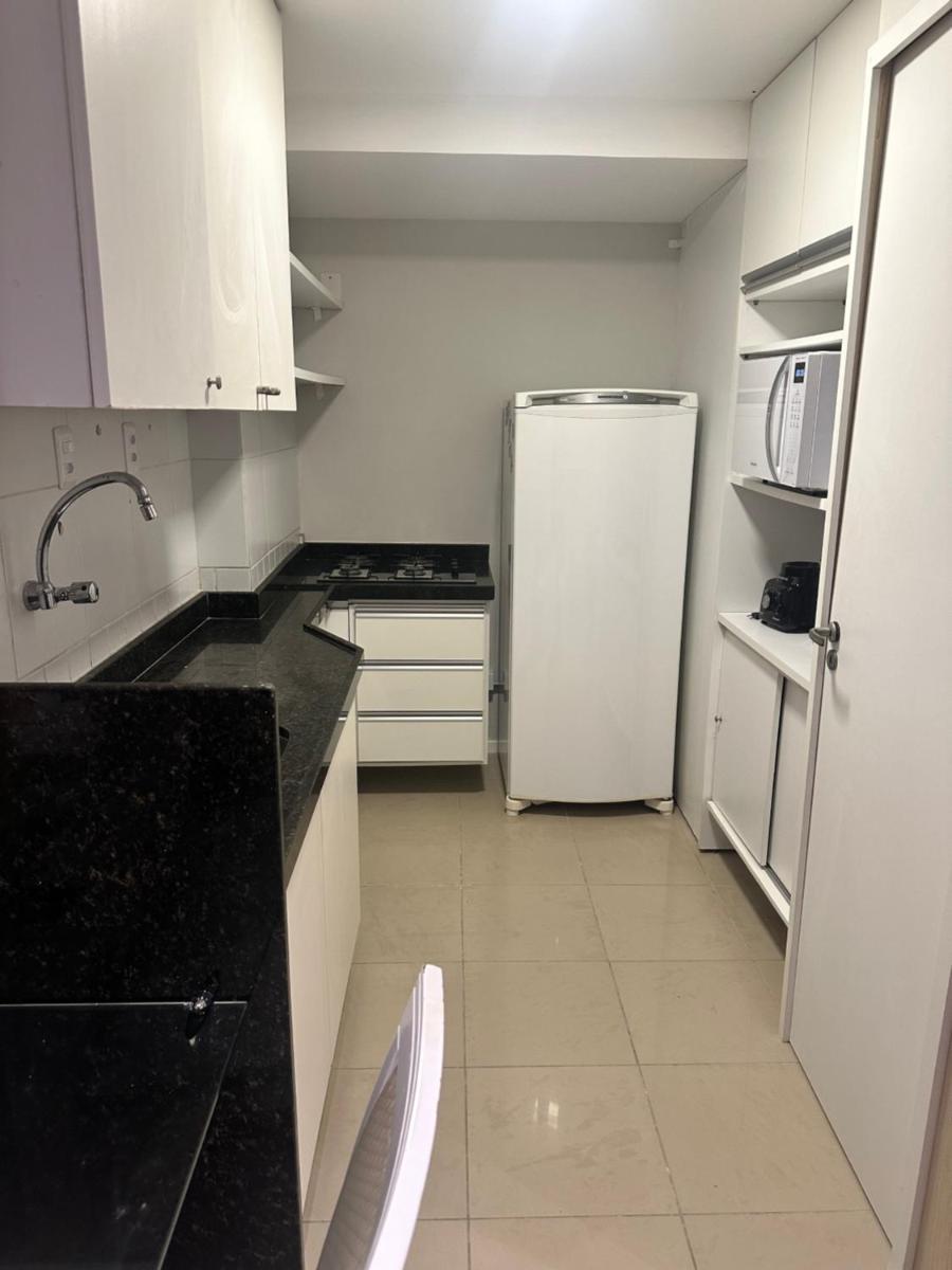 Flat Quarto e Sala, 400 metros da Praia de Boa Viagem, com Piscina, Wi-Fi 220Mbps - Housity