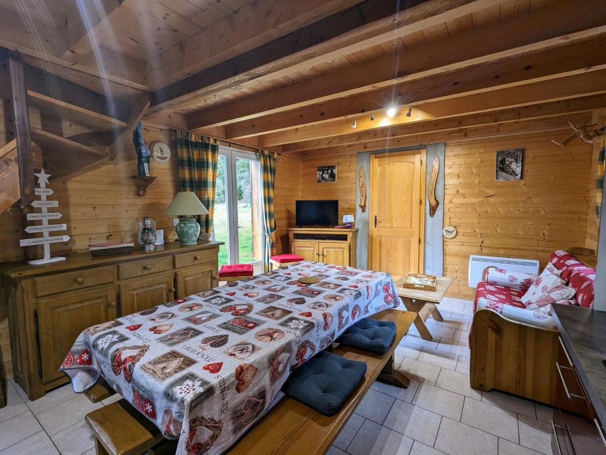 Chalet en bois avec jardin, proche ski et randonnée, équipé pour 8 pers. à Vagney, Vosges - FR-1-589-283 - Housity