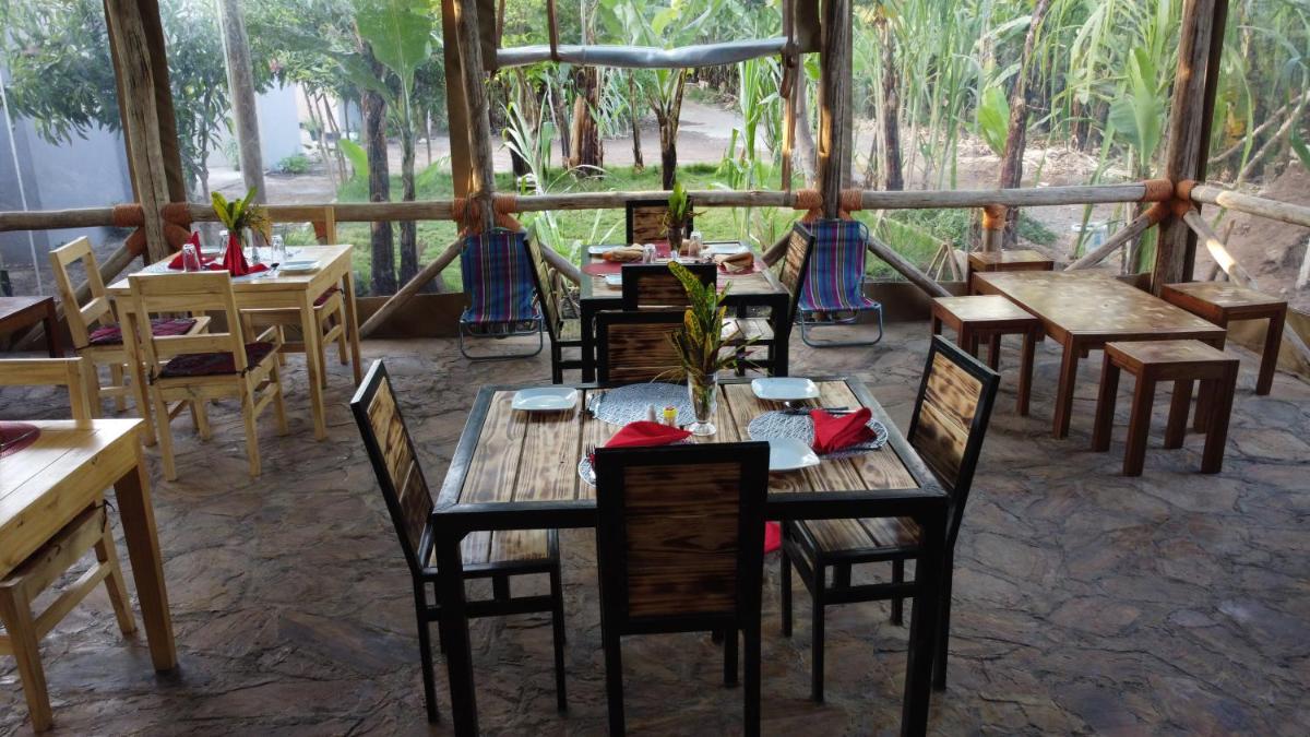 Banana farm lodge - Housity