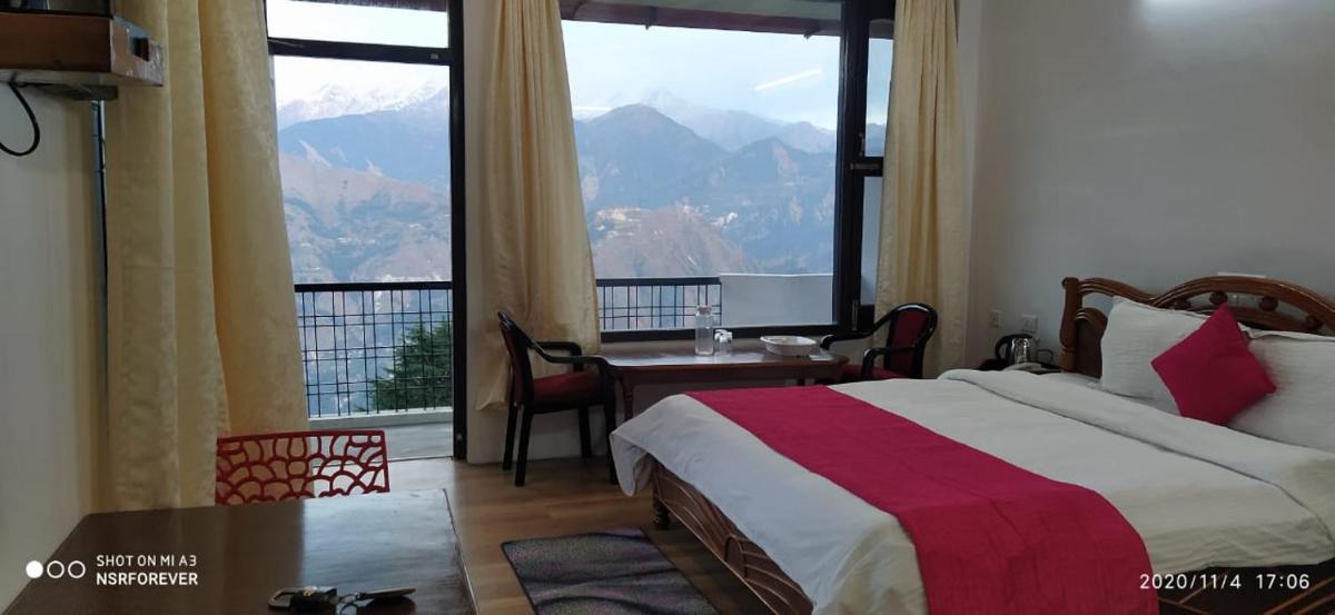 Hotel Milam Inn - Housity