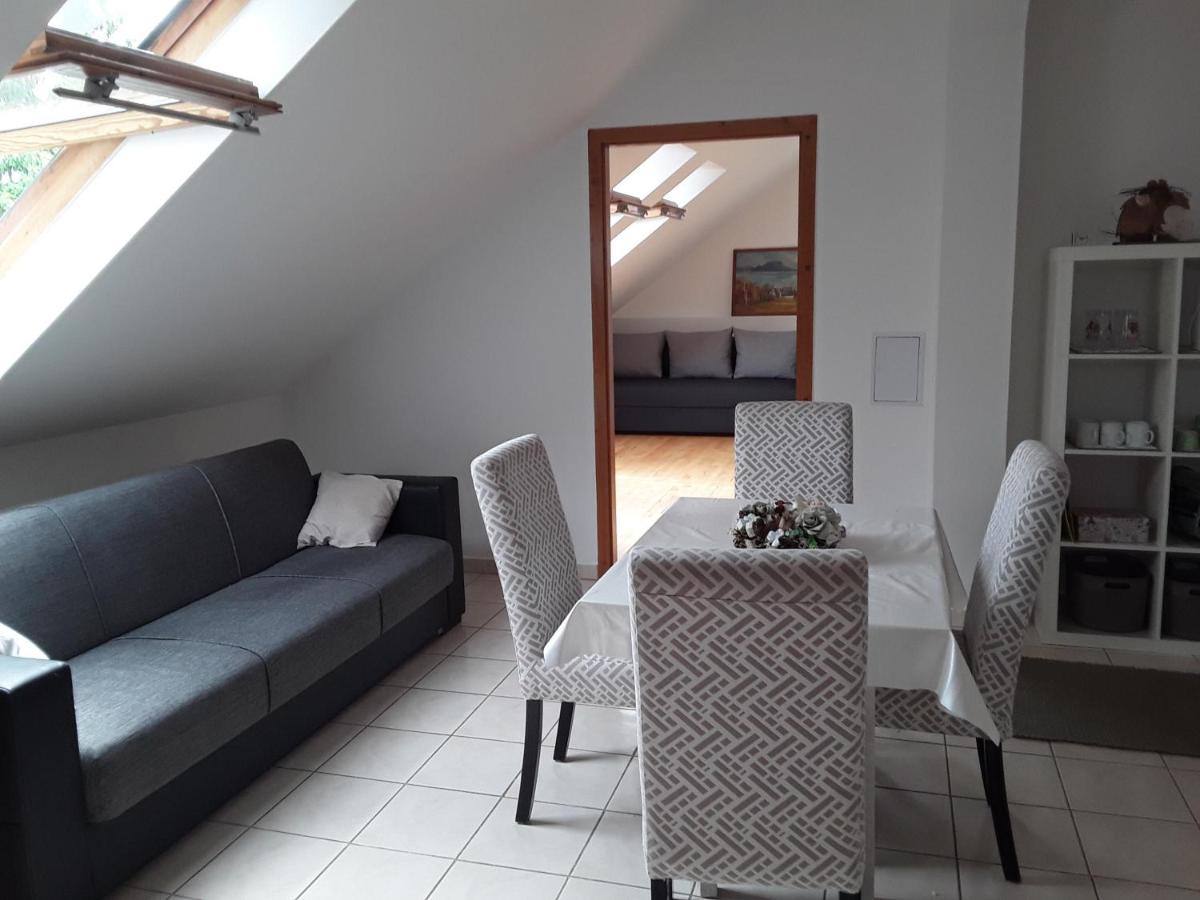 Családi apartman - Housity