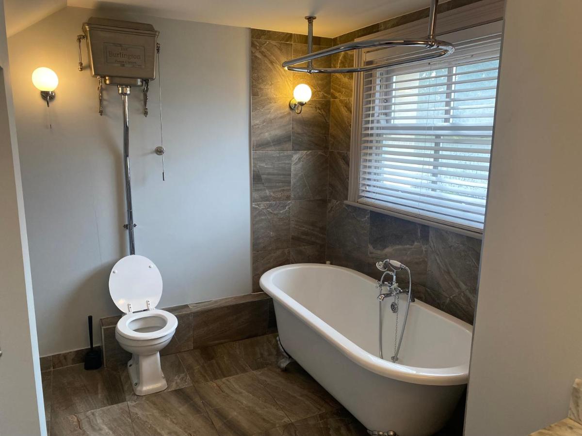Monthly & Weekly Stays - Central London Links - Business - Relocators - Contractors - Housity