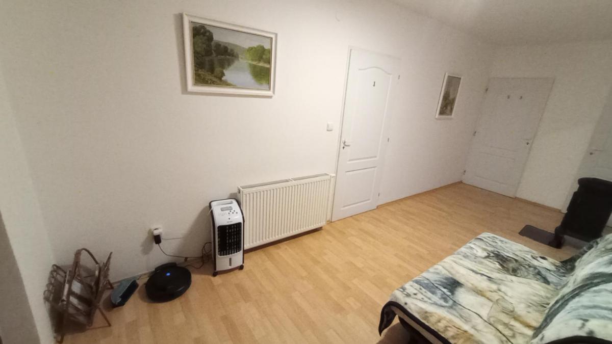 HannaH - Relax dom pod orechom - 2i rodinné štúdio so zdieľanou kuchyňou - Housity
