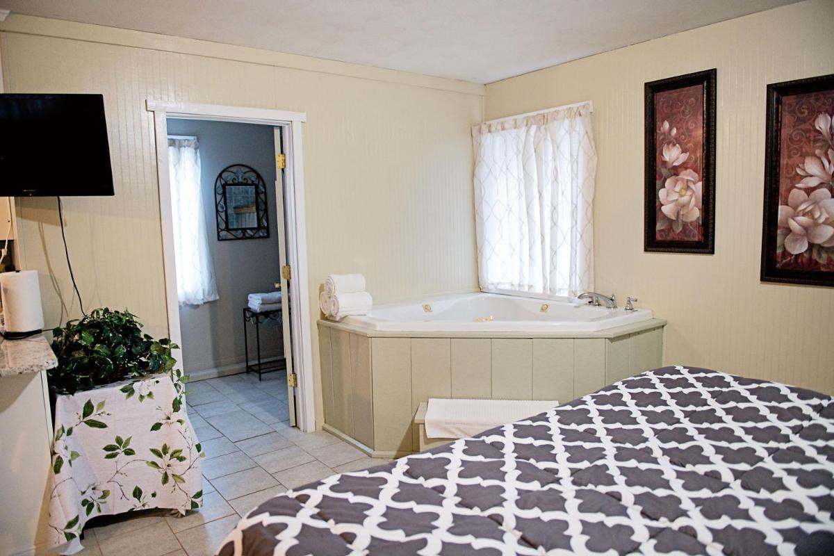 Berry Patch BnB - Housity