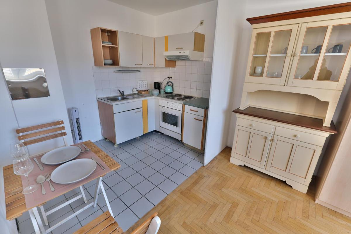 Schönbrunn Apartment - Hizvo