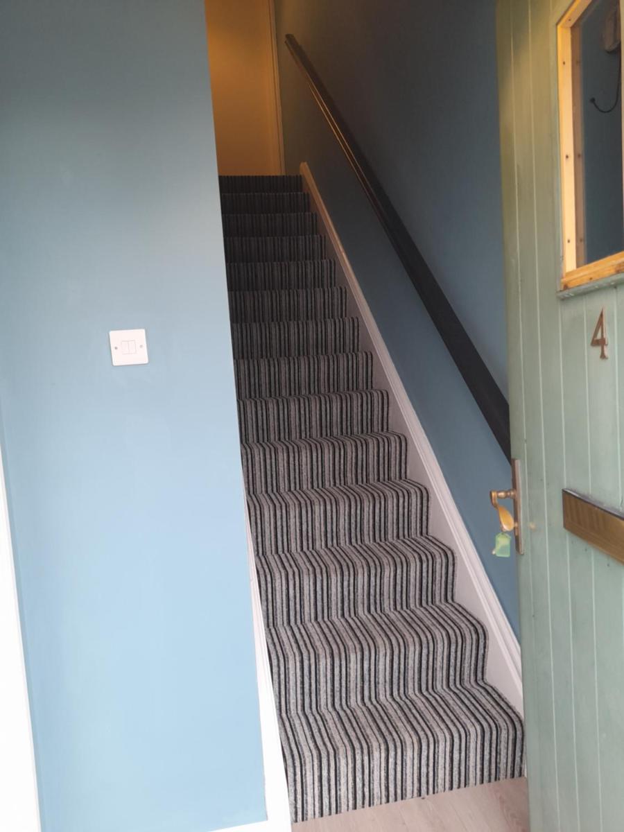 4 Bleach Green Apartments - Housity