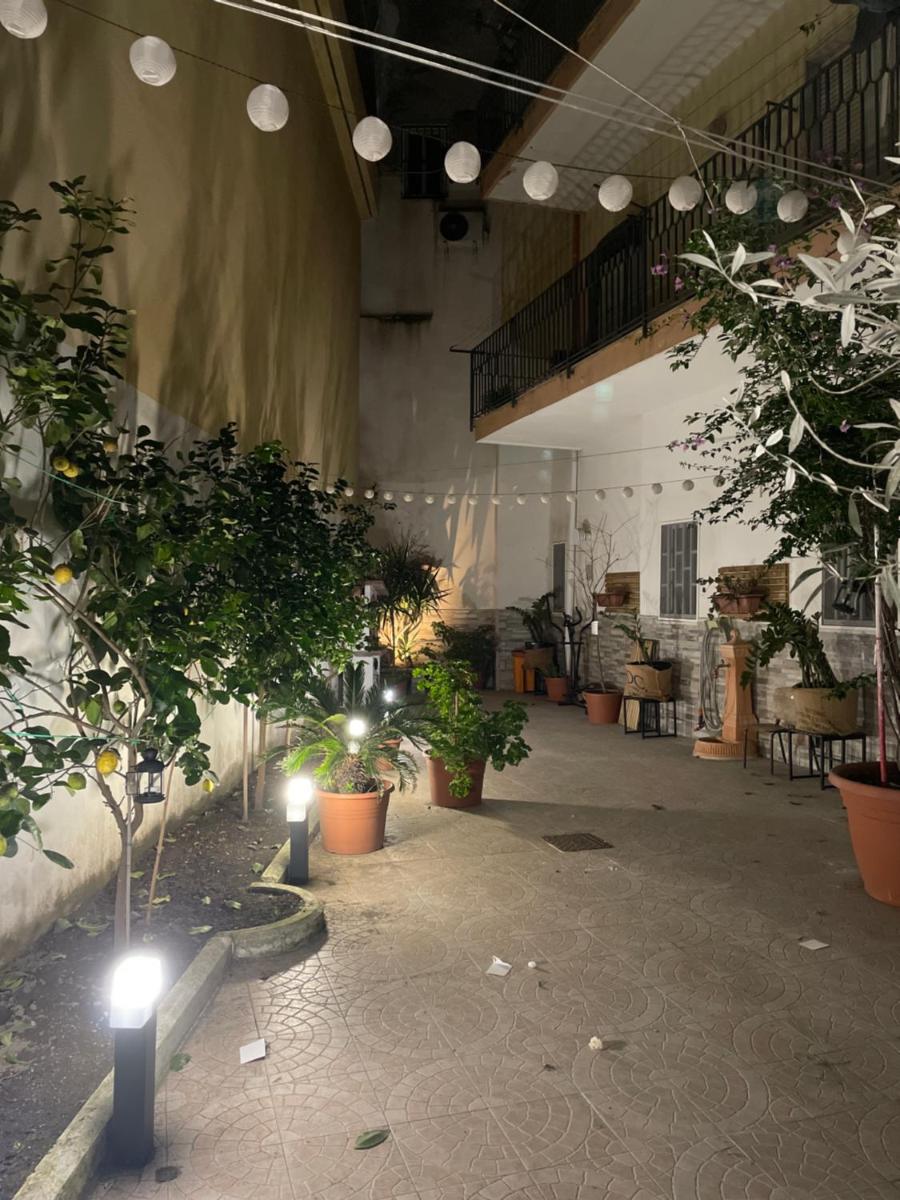 Manfredi Apartments - Housity