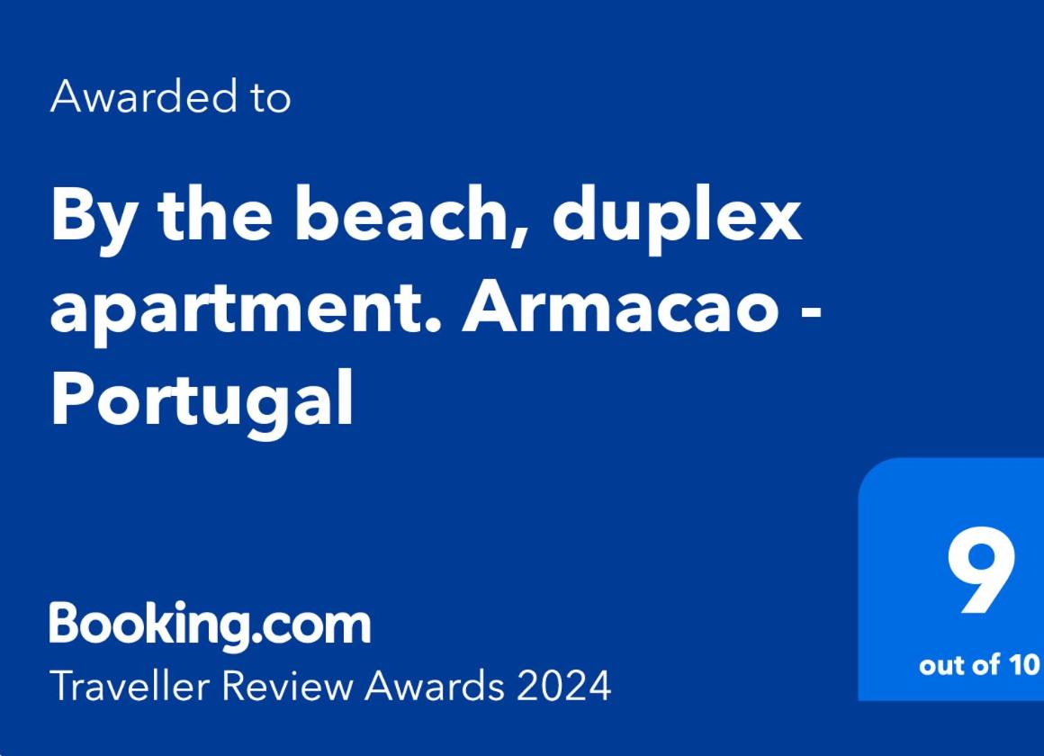 By the beach, duplex apartment. Armacao - Portugal - Housity