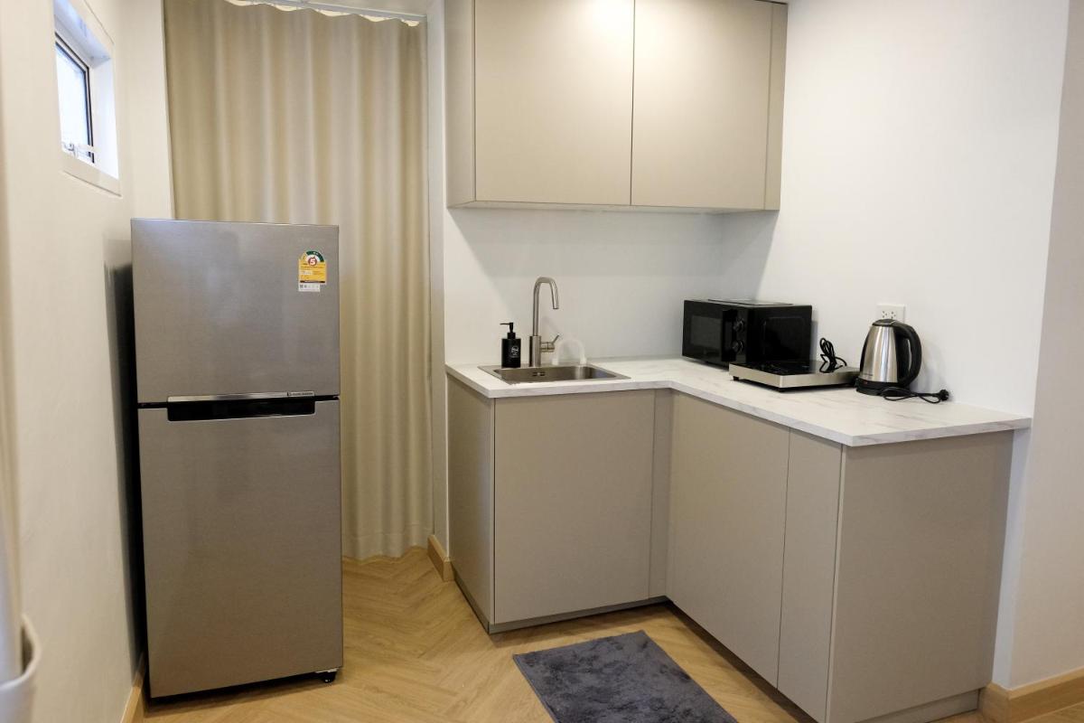 Upscale 3-bedroom 3-bathroom suite 1 min to BTS Prompong - Housity