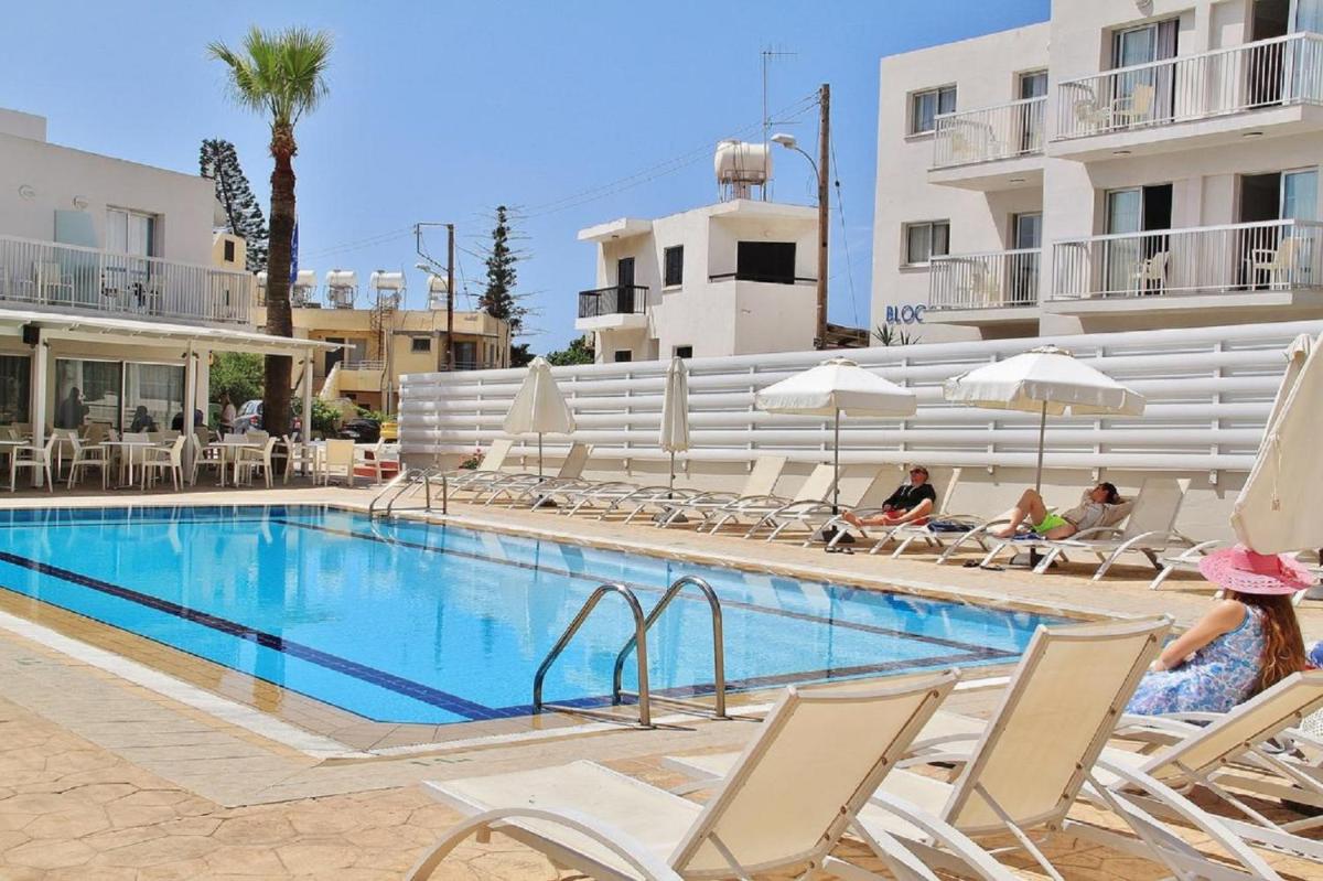 Napa City Apartments - Housity