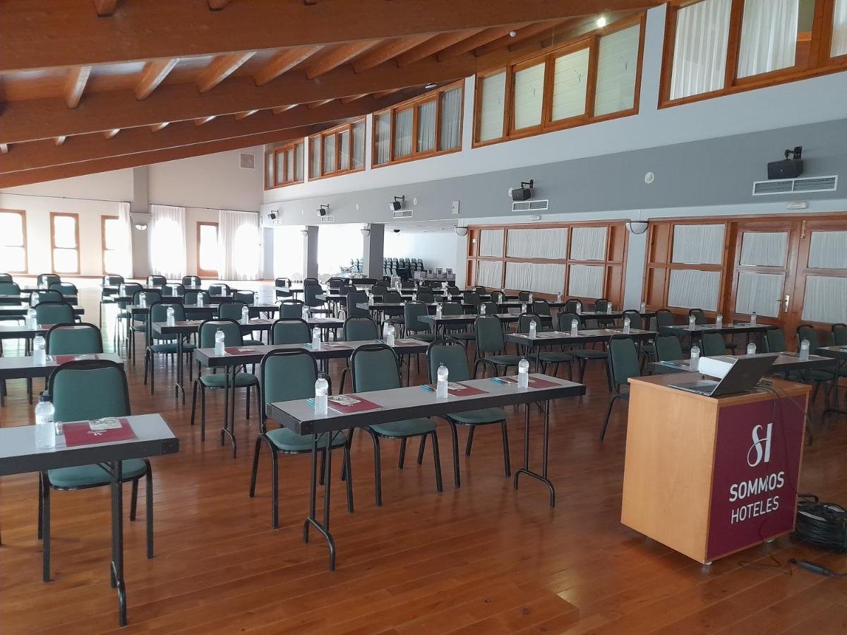 Un restaurante o sitio para comer en SOMMOS Hotel Benasque Spa
